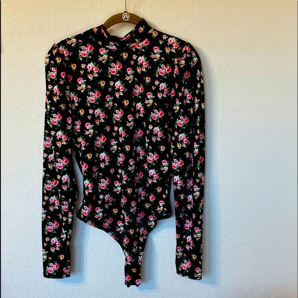 Luv Liz Tops - Luv Liz long sleeve bodysuit (L)